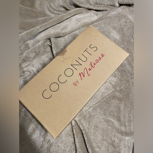 Coconuts by Matisse Xander Natural Micro
5.5M
New - Picture 5 of 5